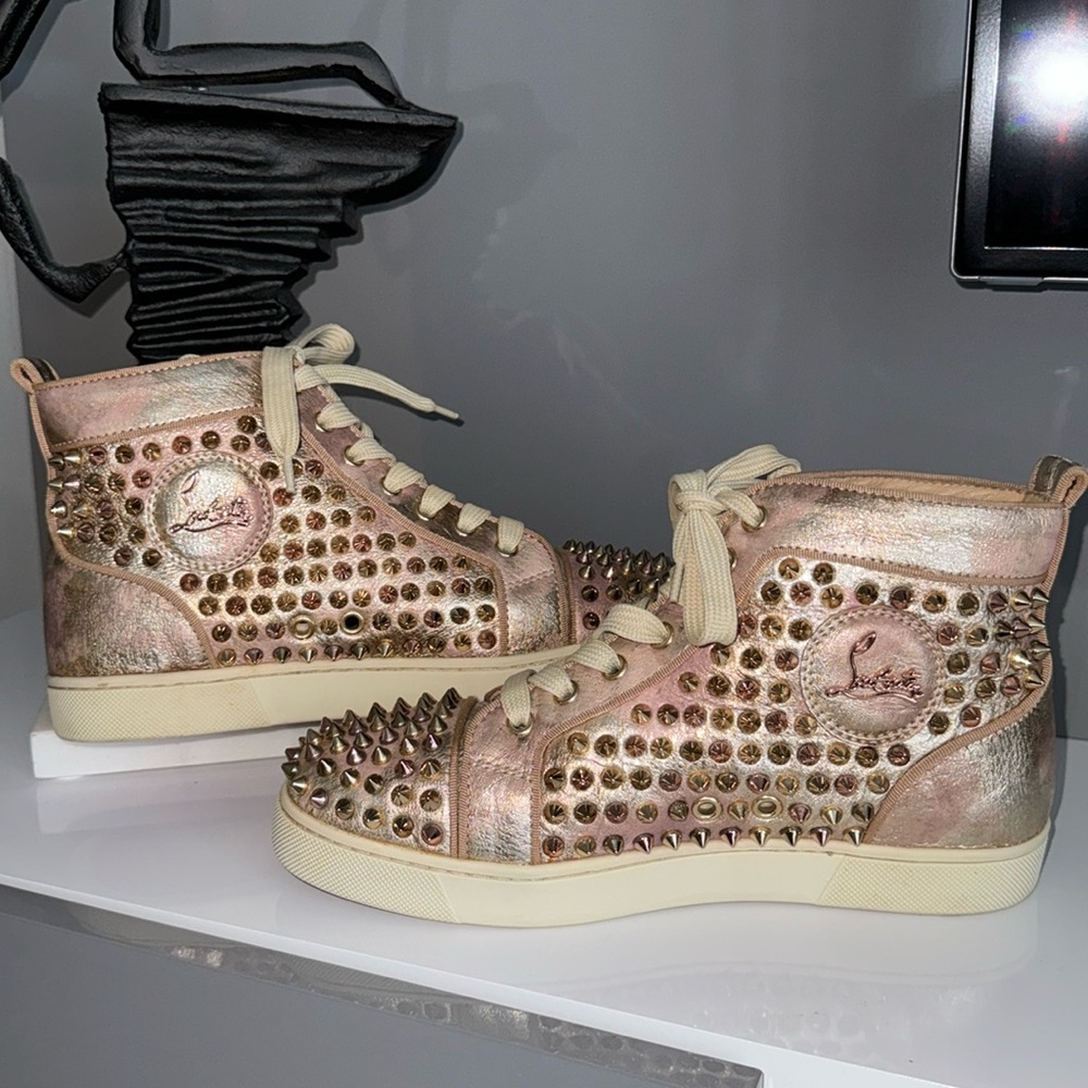 Christian Louboutin Louis Orlato Flat Lame Mercure / Spikes Sneakers